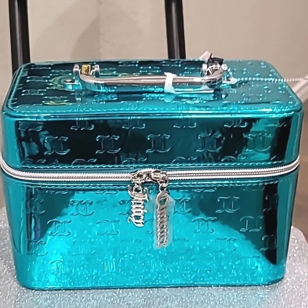 Juicy Couture JC‎ Logo Metallic Cosmetic Traincase w/Brush Holder- Aqua